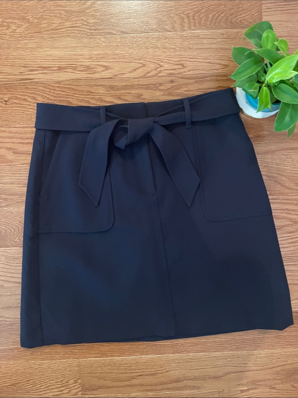 LOFT Classic Navy Tie-Waist Skirt